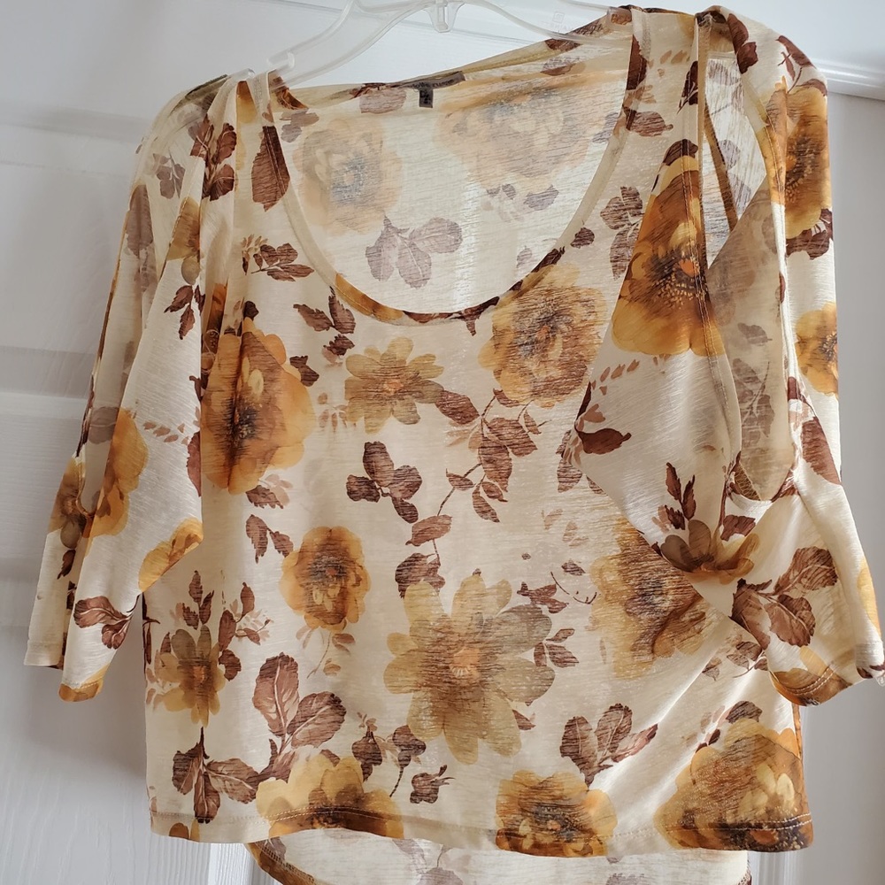 Yellow Floral Cold-shoulder Top size small